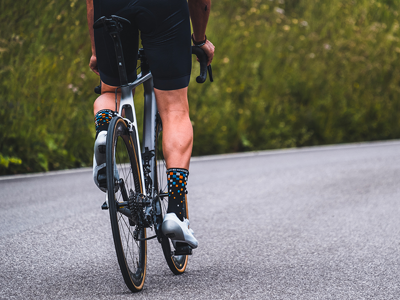 Oxeego - Cycling socks PIXELS - Fine Serie - 65%